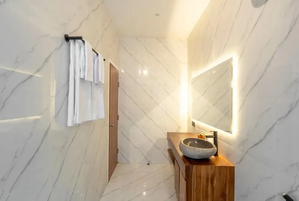 Cozy Seminyak Loft 360 Villa 0*, Seminyak (Bali) Indonesia