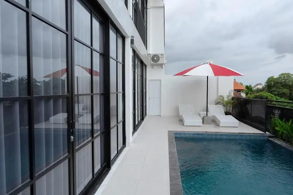 Cozy Seminyak Loft 360 Villa