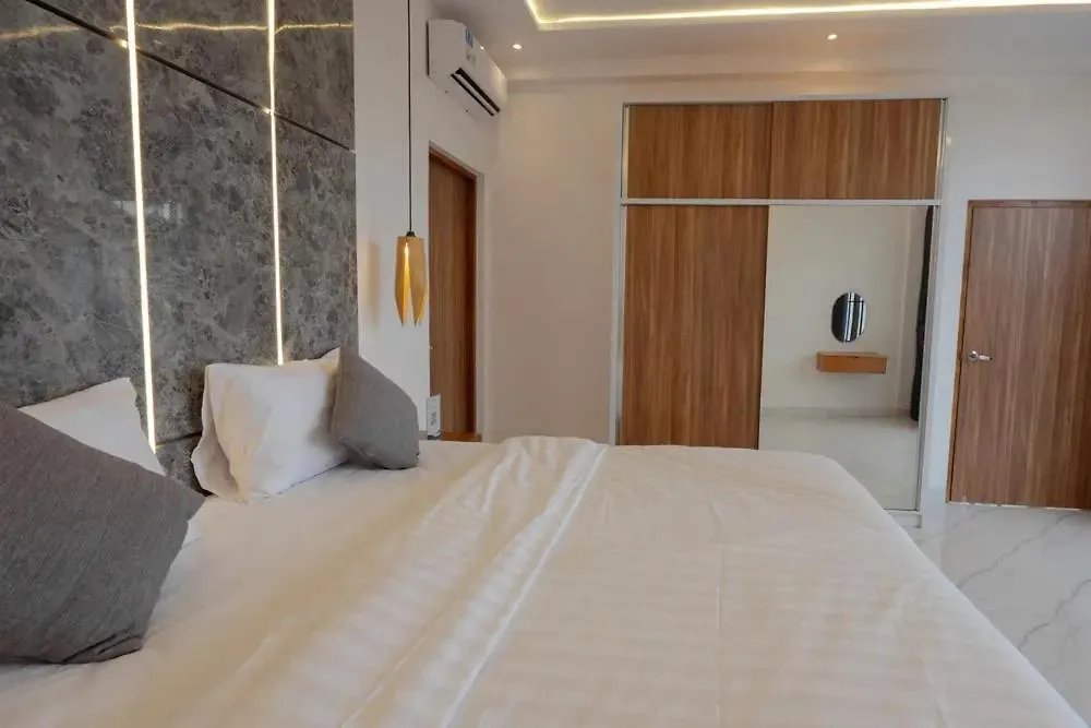 Villa Cozy Seminyak Loft 360