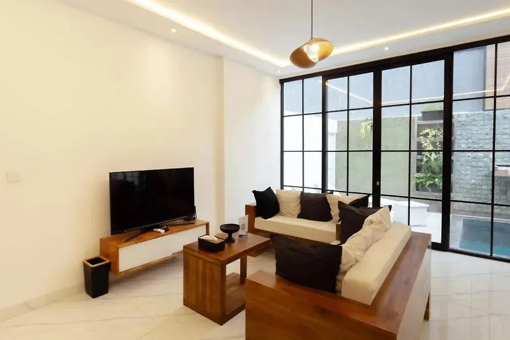 Villa Cozy Seminyak Loft 360