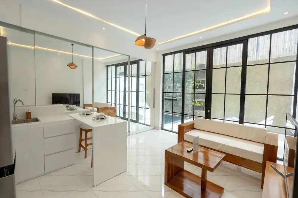 Villa Cozy Seminyak Loft 360 0*,