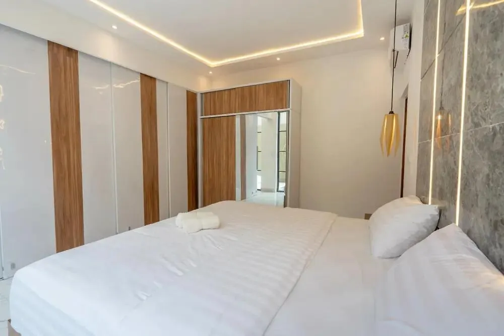 Cozy Seminyak Loft 360 Villa